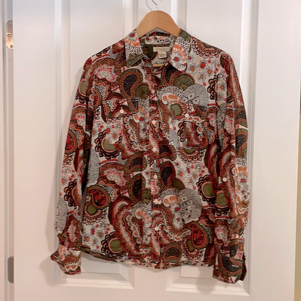 Lucky Brand paisley button ip, size medium